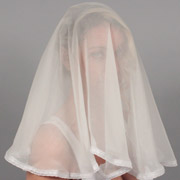 No-Sew Silk Chiffon Wedding Veil with Lace Edging