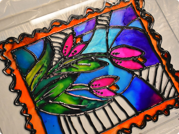Faux Stained Glass With Resin and Gallery Glass Paint : 15 Steps -  Instructables